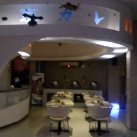 Space Hotel-3