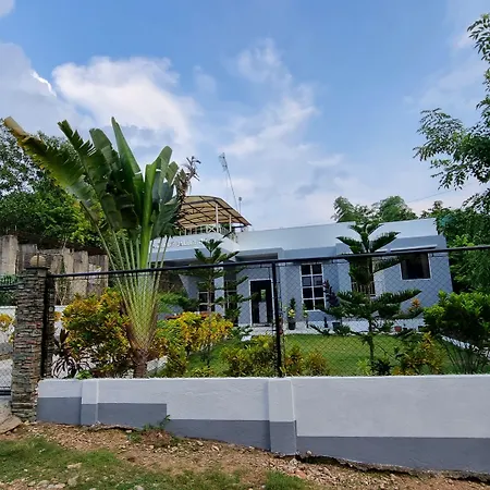 Ricardo Valley Inn-2