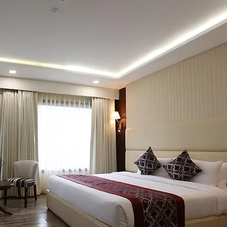 Clarks Inn Suites Gwalior-3