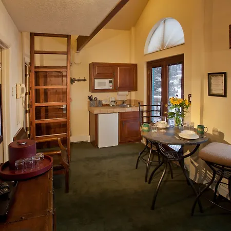 Alpine Village Suites-2