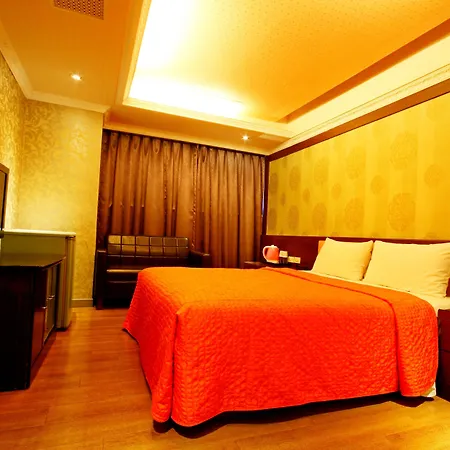 Golden Home Hotel-2