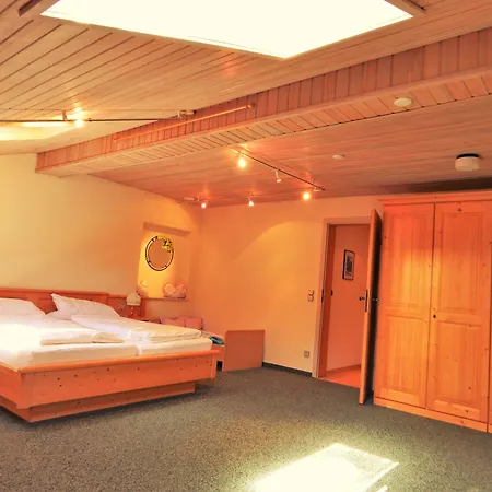 Hotel Koenigsseer Hof-2