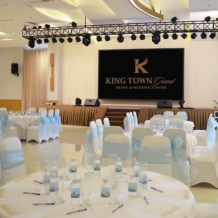 King Town Grand Hotel & Wedding Center-2
