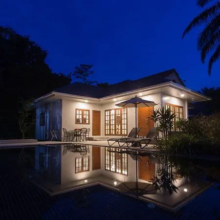 Alisea Pool Villa Aonang-2
