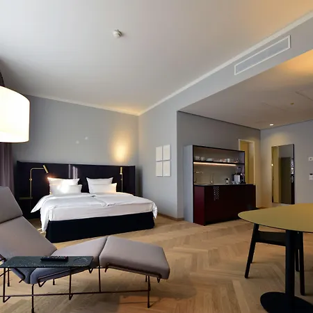 Melter Hotel & Apartments - A Neighborhood Hotel-2