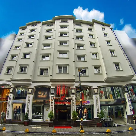 Gold Hotel-2