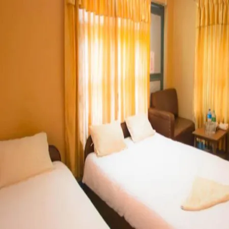 Hotel Lumbini Garden New Crystal-3