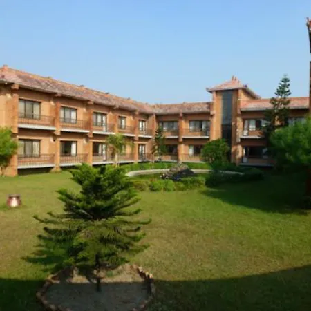 Hotel Lumbini Garden New Crystal-3