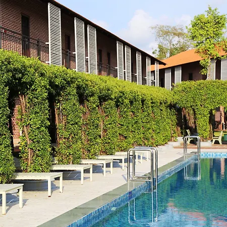Countryside Garden Resort & Bar-2