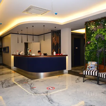 Oasis Hotel-2