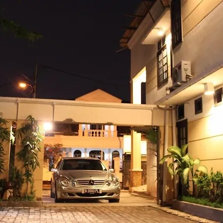 Lagura Residence Guest House-2