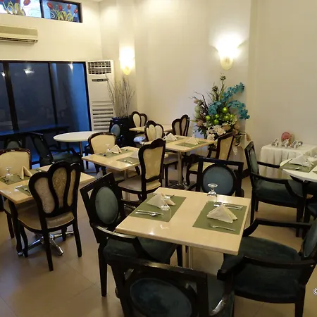 Windy Ridge Hotel Malate Manila-3