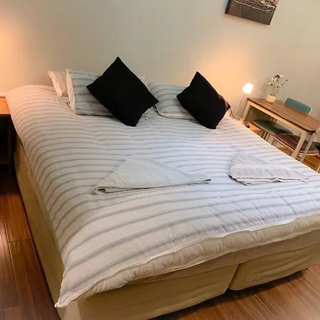Westside Studio Apartments-2