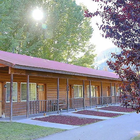 Southfork Lodge - Riverside Inn-3