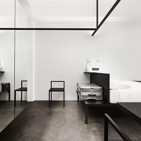 Hotel Mono-2