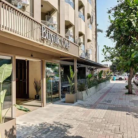 Bueyuek Hotel (Adults Only)-3