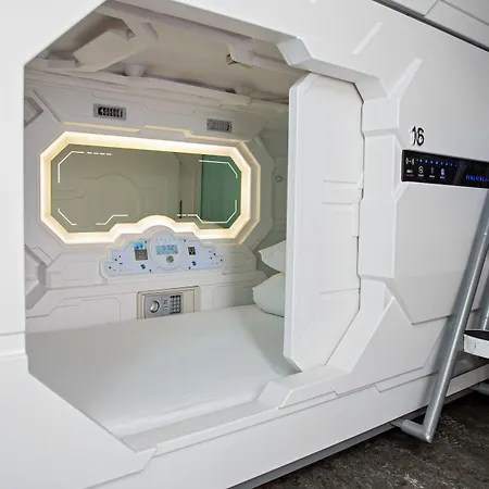 Puffin Nest Capsule Hostel-2