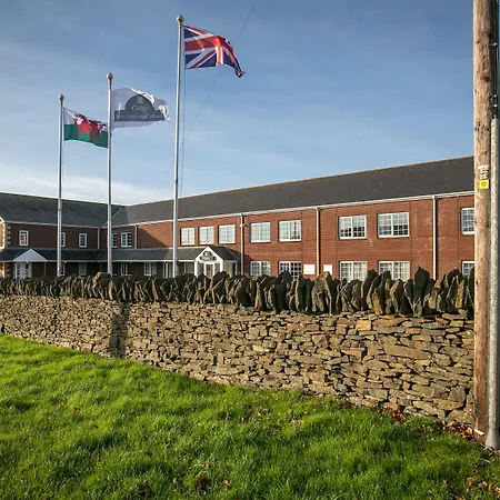 Celtic International Hotel Cardiff Airport-3
