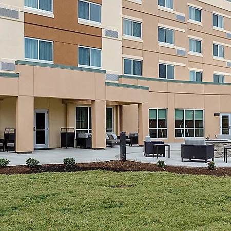 Courtyard By Marriott Somerset-2