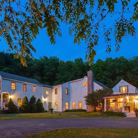 Inn At Silver Maple Farm-3