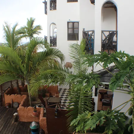 Langi Langi Beach Bungalows-3
