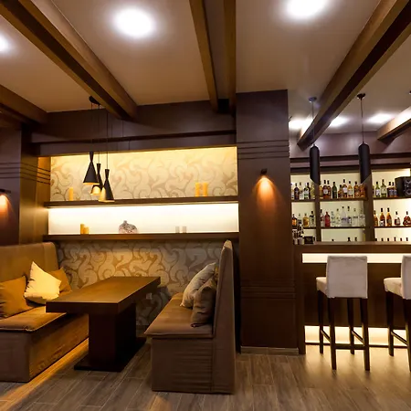 Crystal Hotel & Spa-3