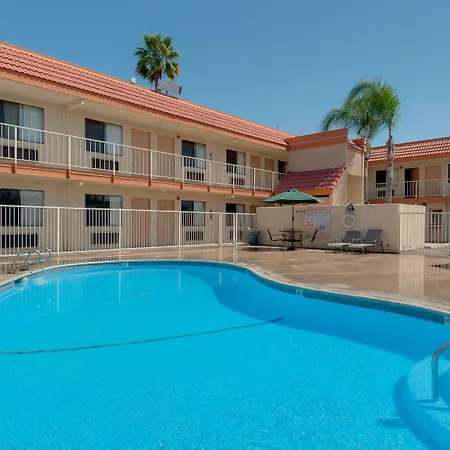 Vagabond Inn Bakersfield North-2