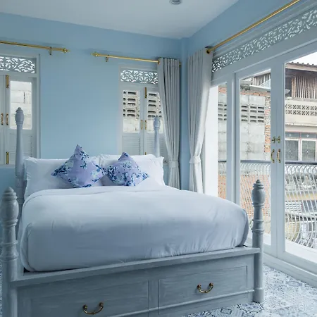 Noursabah Boutique Bed Bangkok-2