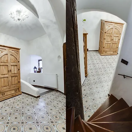 Krumlov Tower-3