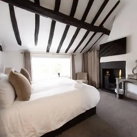 The Black Horse Inn-3