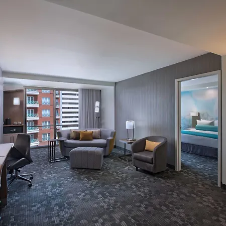 Courtyard By Marriott Guatemala City-3