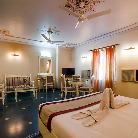 Lmb Hotel City Centre, Jaipur-3
