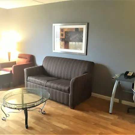 Madison Inn & Suites-2