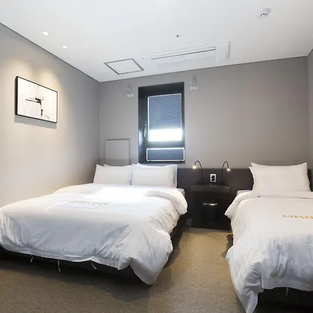 Grid Inn Hotel-3