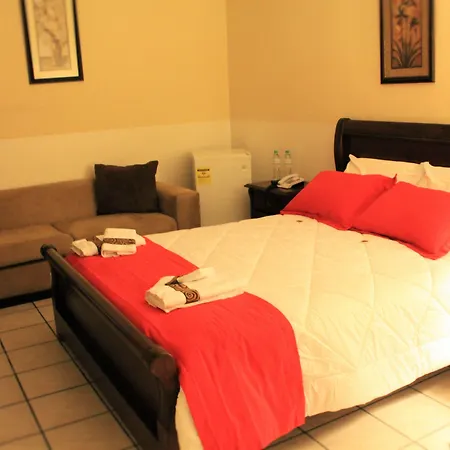 Hotel 4 Mundos-2