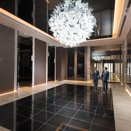 Conrad Osaka-3