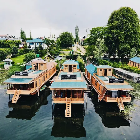 New Jacquline Heritage Houseboats-2