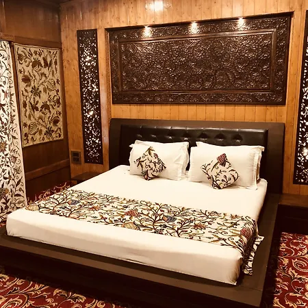 New Jacquline Heritage Houseboats-2