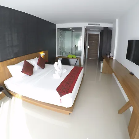 Phoenix Grand Patong-3