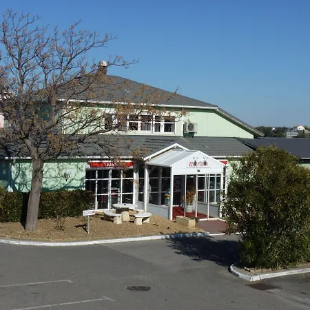 Fasthotel Narbonne-2