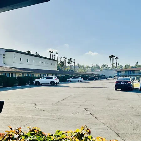 Franciscan Inn Motel-2