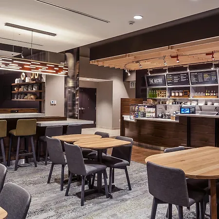Courtyard By Marriott Ardmore-3