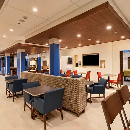 Holiday Inn Express & Suites - Dodge City By Ihg-3