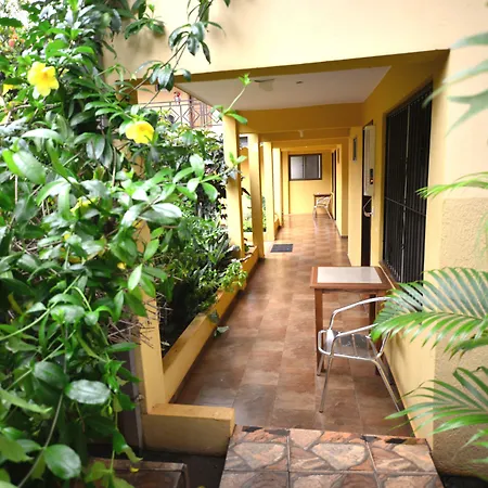Hotel Lilian-2
