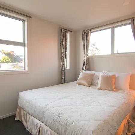 311 Motel Riccarton-3