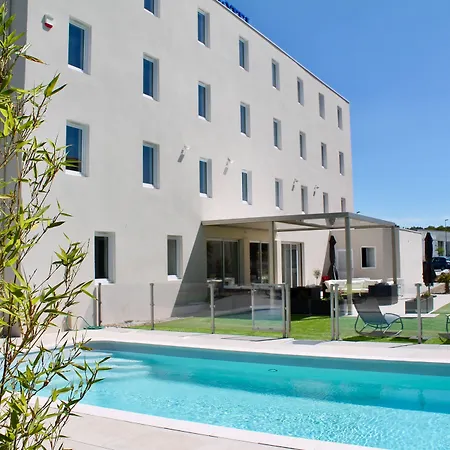 Brit Hotel Martigues Nord-2
