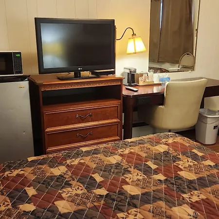 Cortland Motel-3