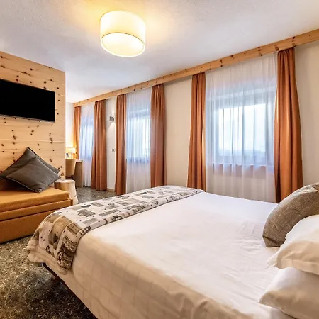 Hotel Col Di Lana-2