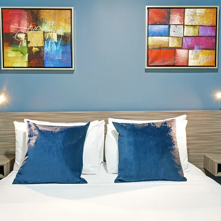 28 Hotel-3