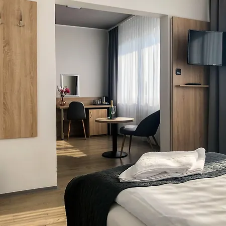 Hotel Bobr-2